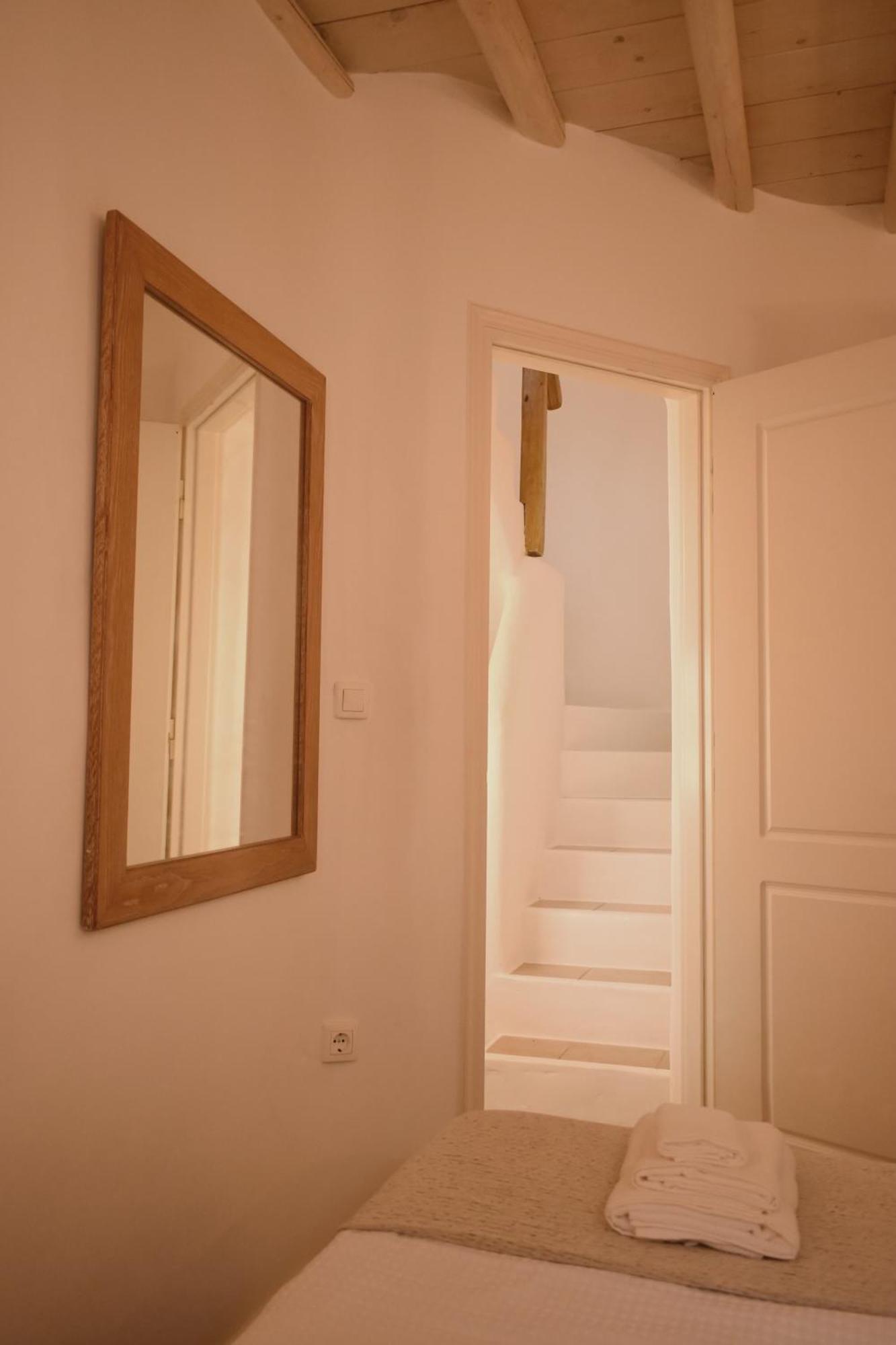 Nisos Home Stay Mykonos Town Экстерьер фото